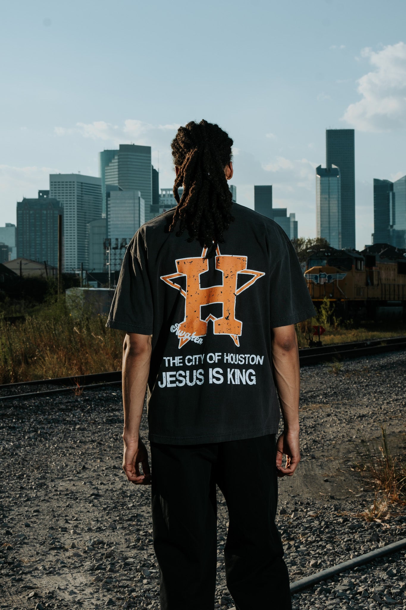 AWAKEN HOUSTON TEE(GRAY)